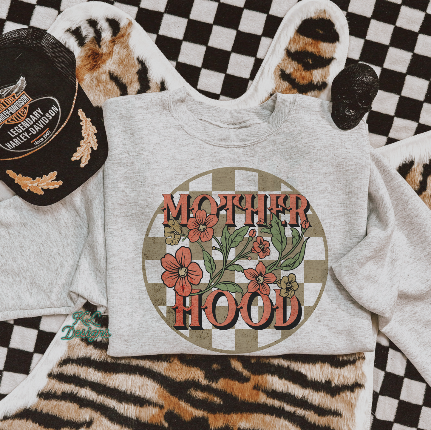 Checkered Retro Mother Hood Circle