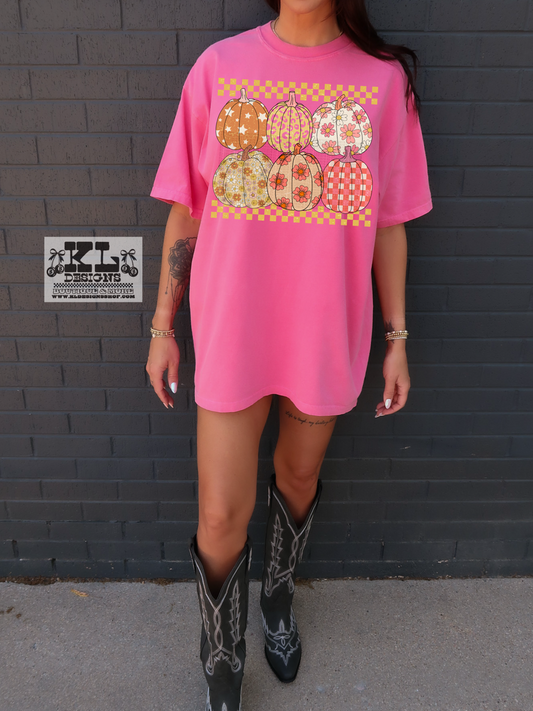 Retro Checkered Peachy Pumpkins