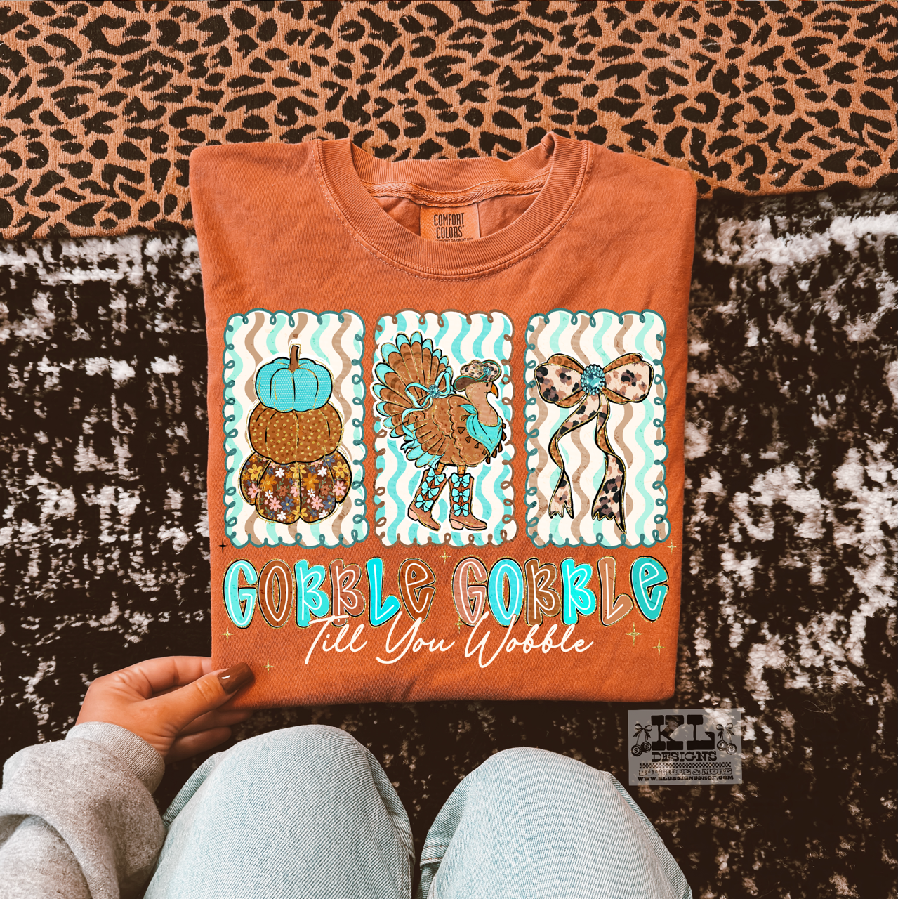 Turquoise Gobble Til You Wobble