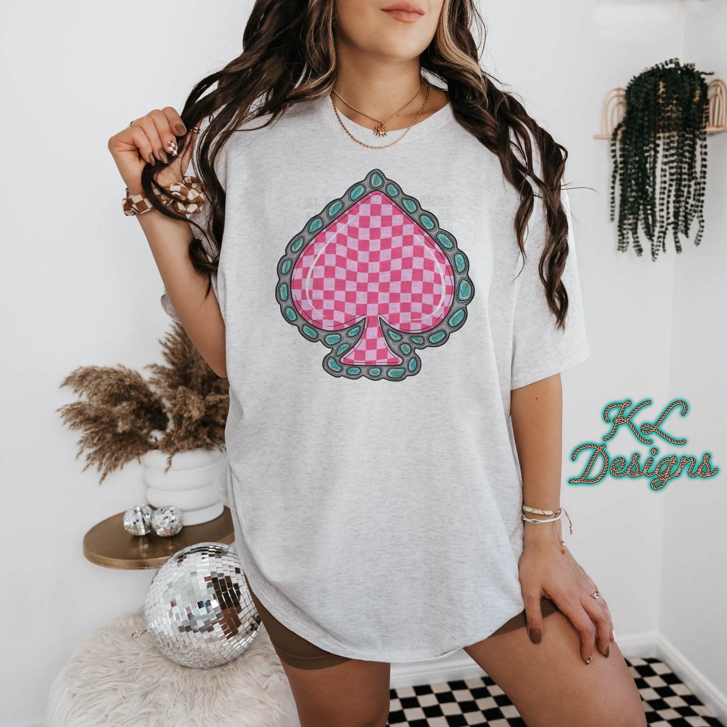 Pink Checkered Spade