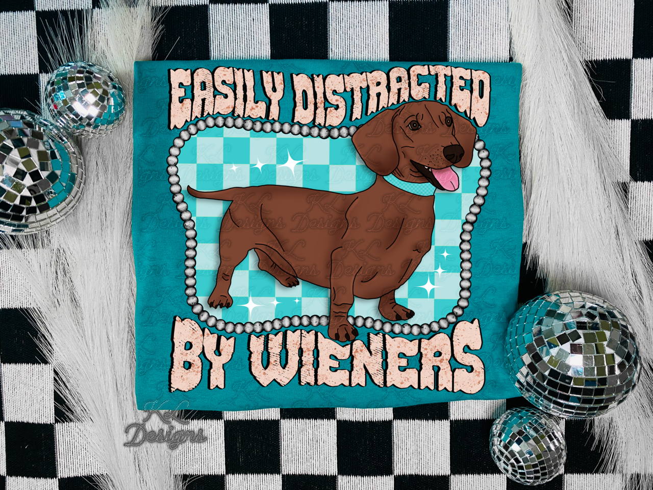 Easily Distracted Dachshund - (preorder)