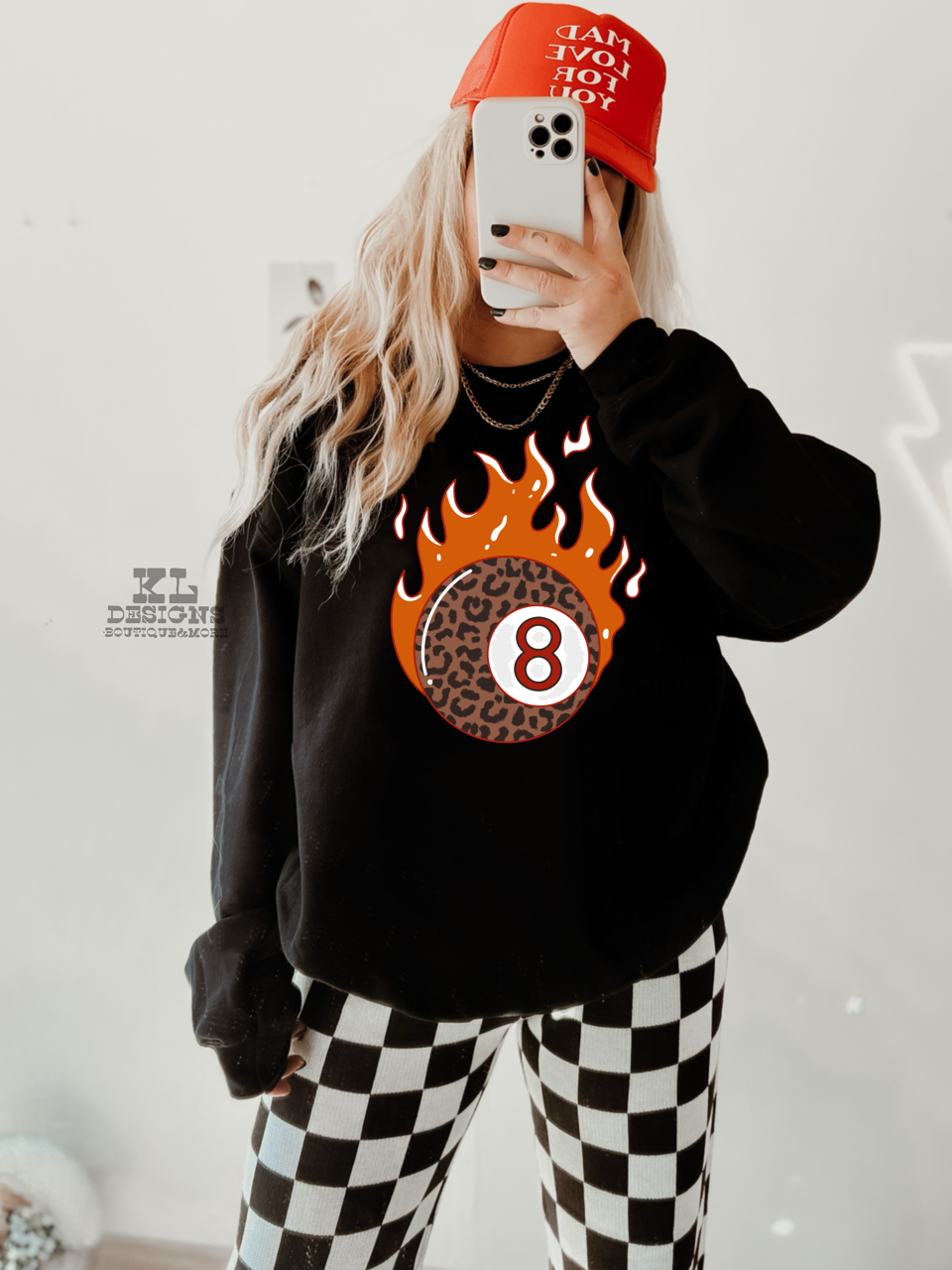 Flaming Leopard 8 Ball